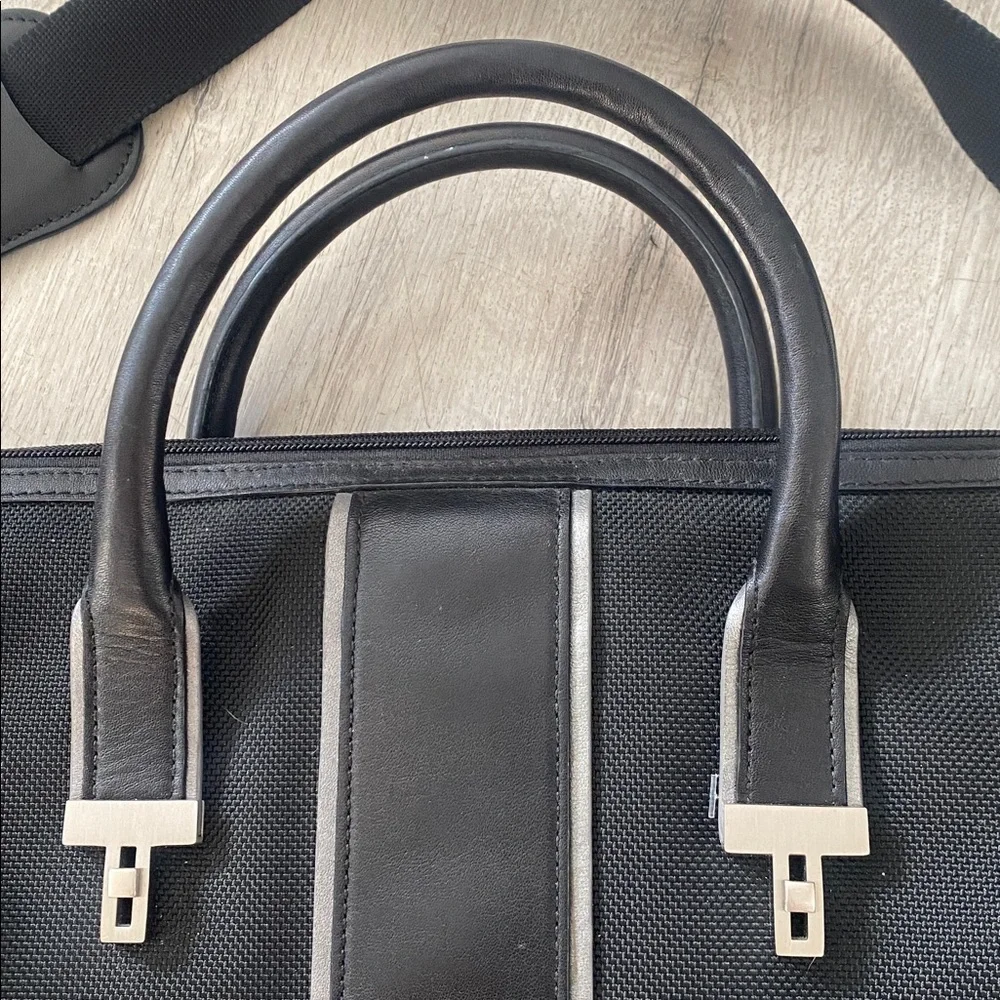 Tumi Briefcase Elements Collection Ballistic Nylon Leather Handle Zip Laptop Bag